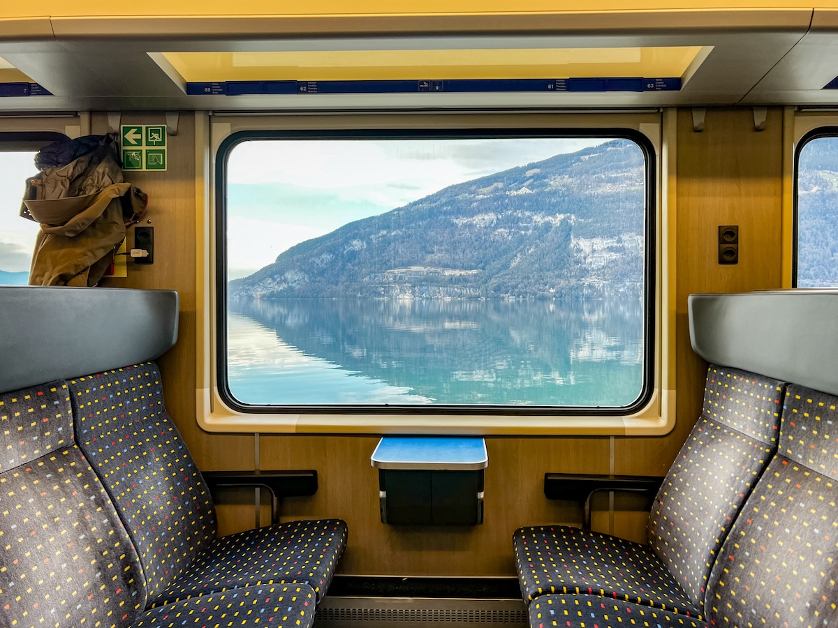 Train IC61 - Basel - Interlaken