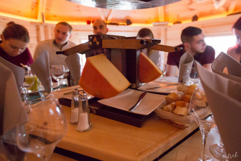 Raclette dans un chalet - Restaurant Là-Haut, Saverne