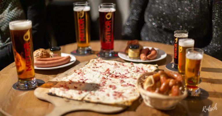 Brasserie Le Meteor Strasbourg - Tartes flambées, bières, knacks et Bretzel