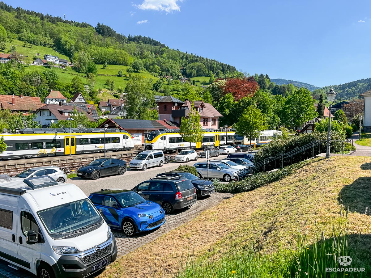 Train et parking Gare d'Ottenhöfen