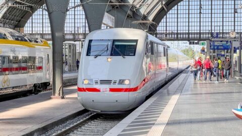 Cover - Train ICE en Allemagne