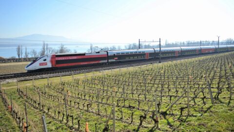 TGV Lyria
