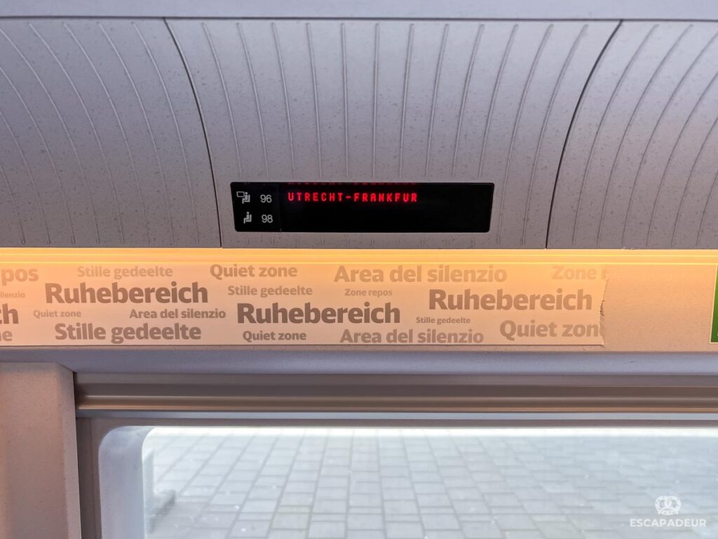 Train ICE - 2è classe - Espace silence - Écran de réservation