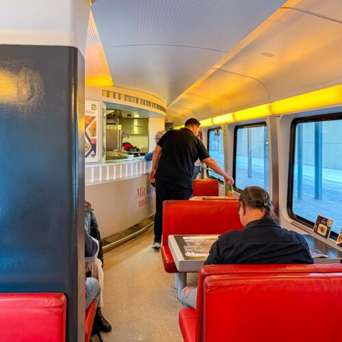 Train Railjet - voiture restaurant