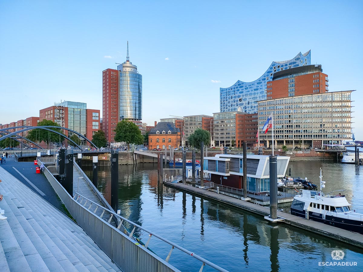 Hambourg - Port maritime à Landungsbrücken