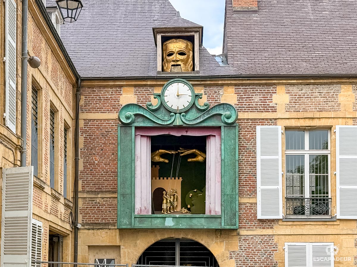 Charleville-Mézières - Le Grand Marionnettiste