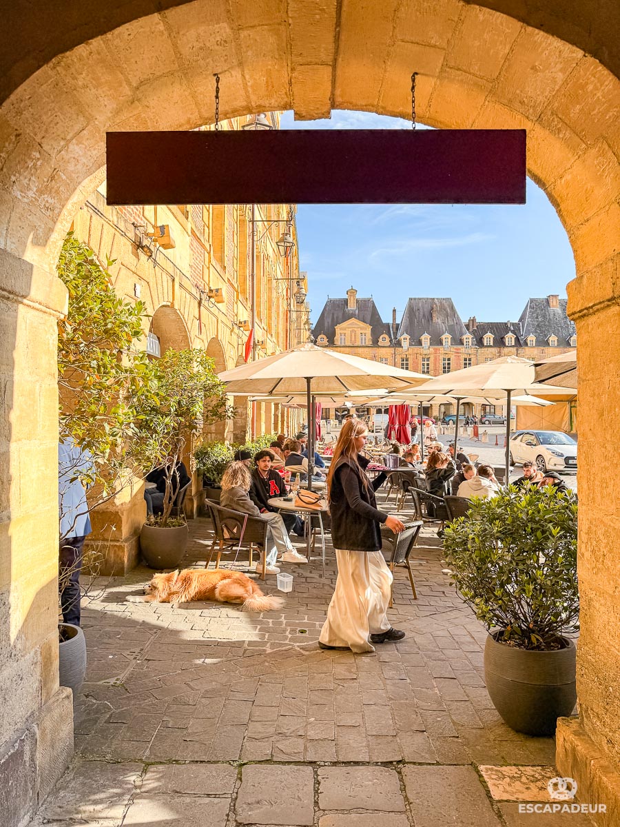 Charleville-Mézières - Place Ducale et terrasses