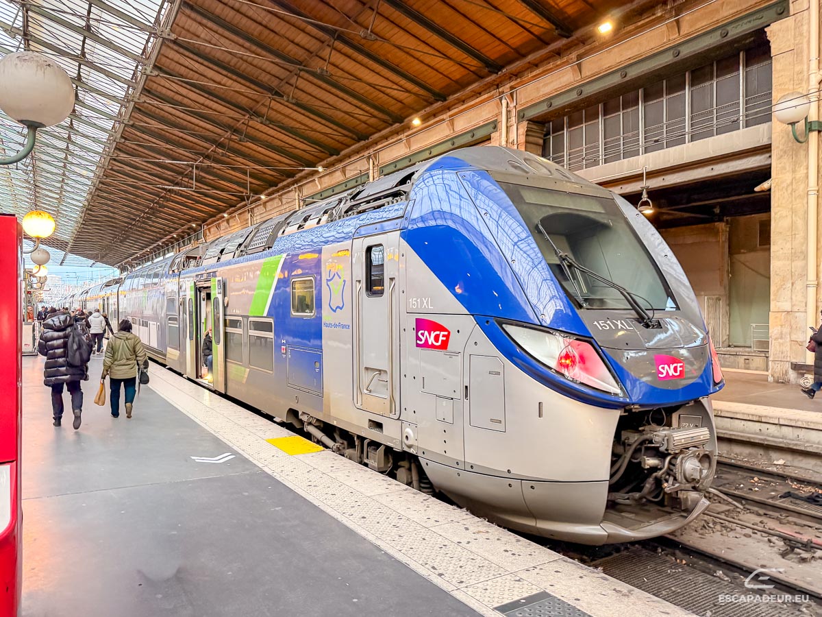 Paris - Gare du Nord - Hall 1 - Train TER Hauts-de-France