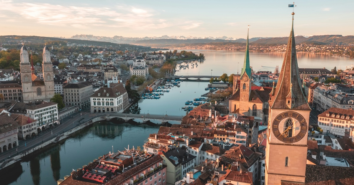 Zurich - Cover - Henrique Ferreira Unsplash