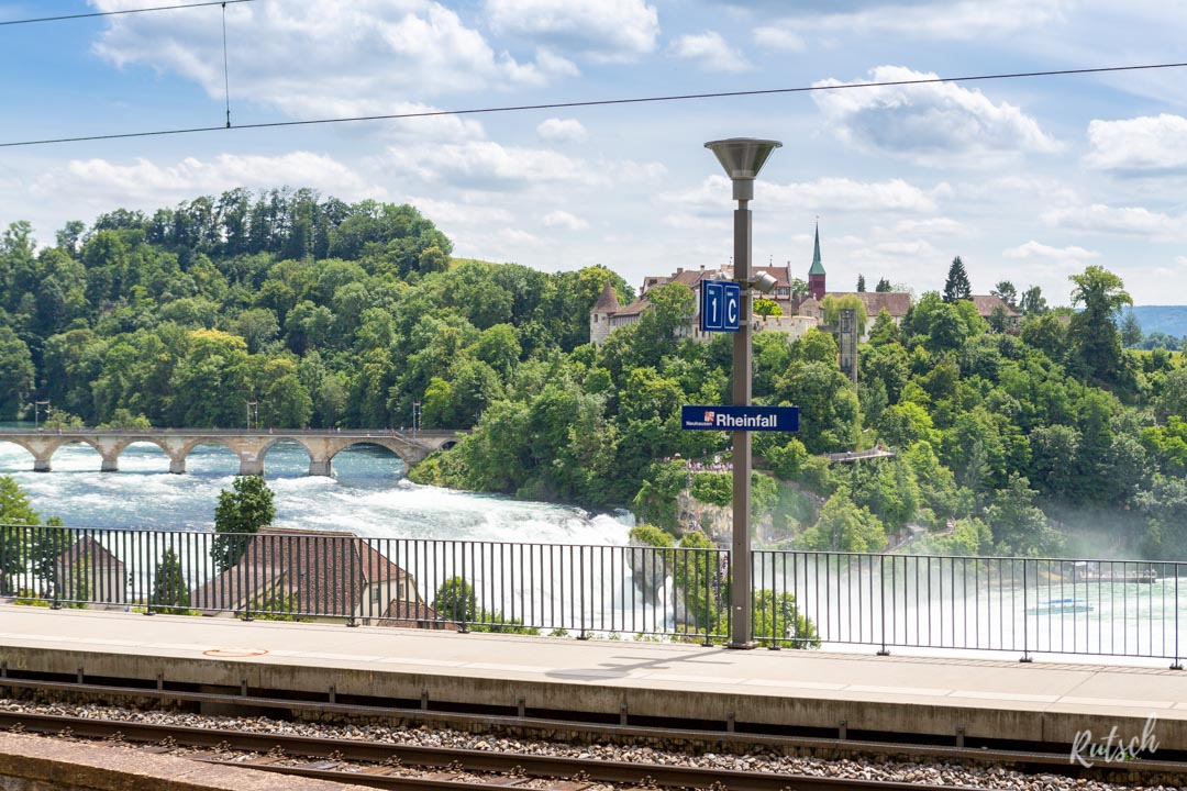 Chutes du Rhin - Gare de Neuheusen Rheinfall