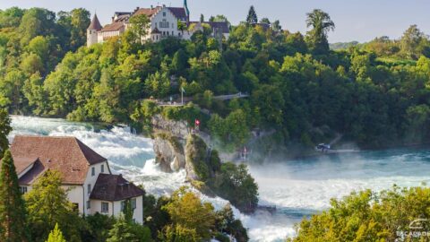 Cover - Chutes du Rhin en Suisse